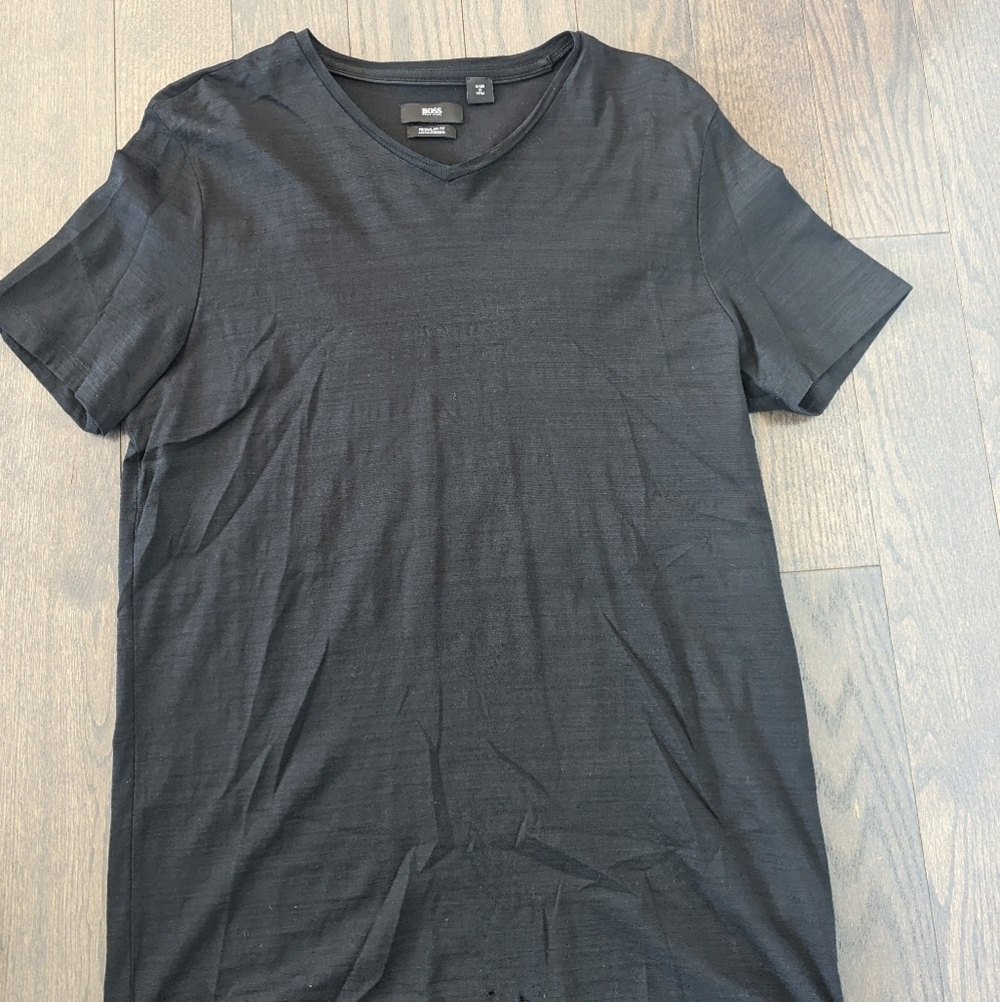 Black Hugo Boss T-shirt